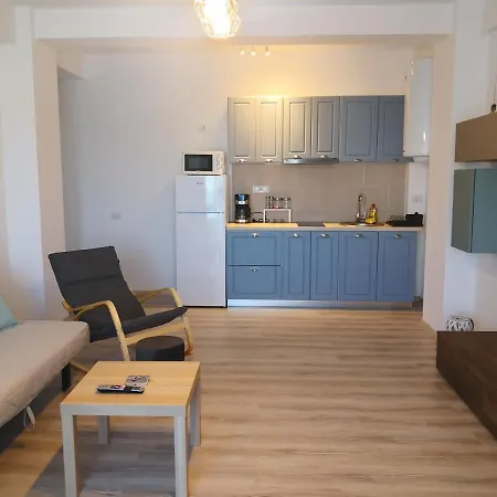 Vlad Apartments *
